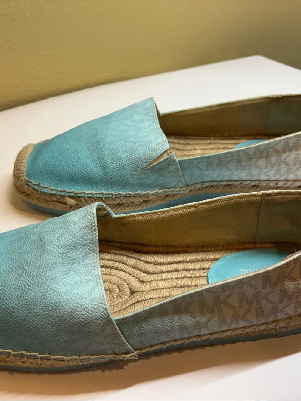 Michael Kors Turquoise Espadrille Slip-On Flats Size 10
